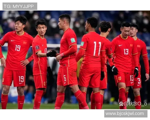 秋风引领绿茵传奇再起足球之路见证荣耀与拼搏的永恒奋斗